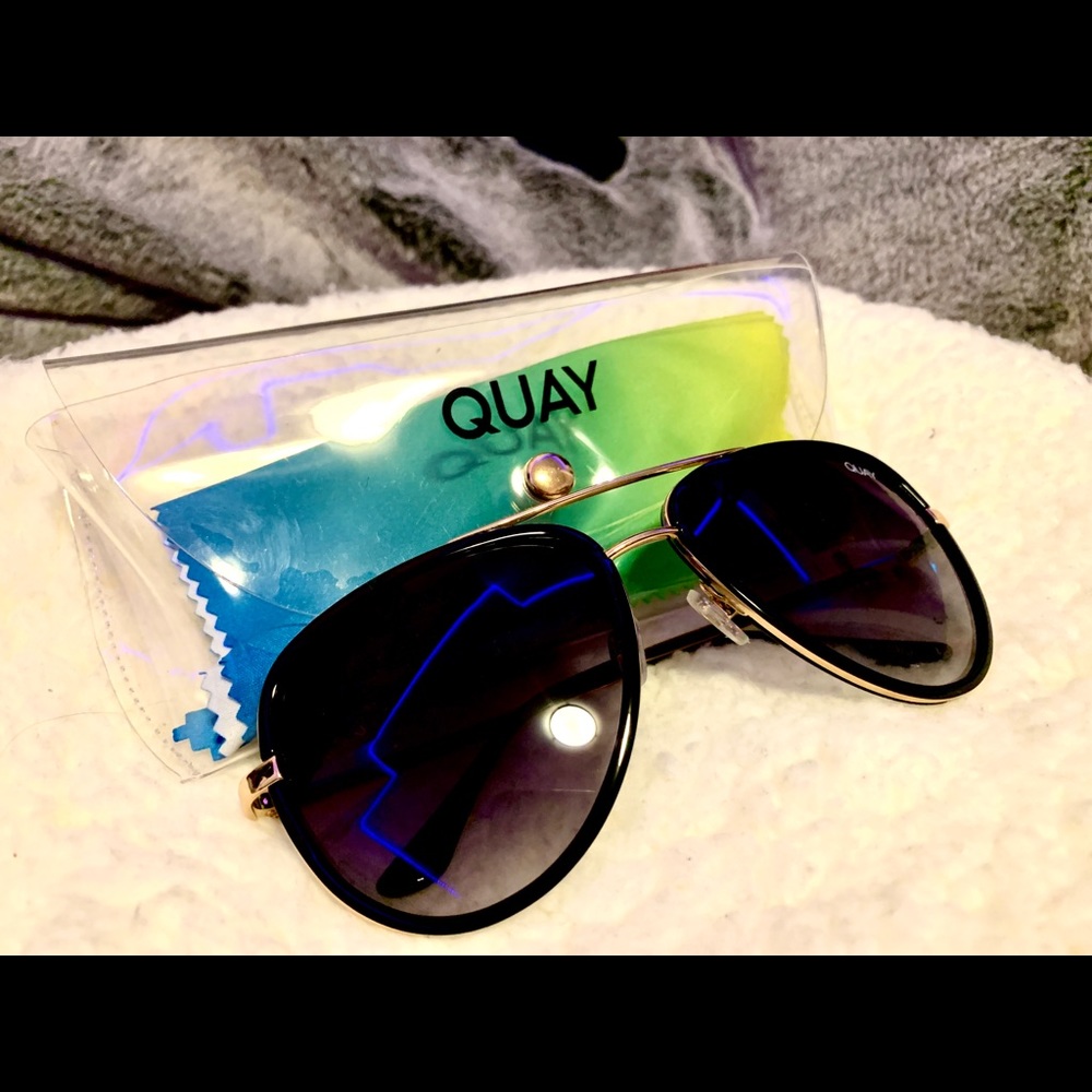 Official Quay player sunglasses
